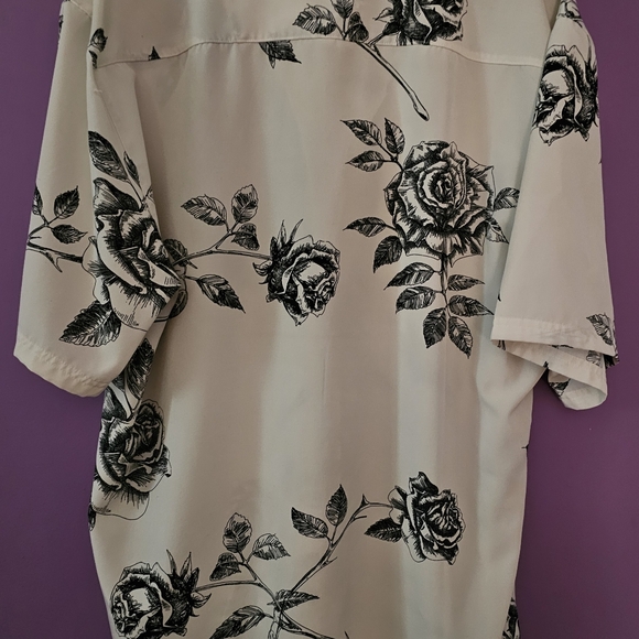 Mens Good Vibes Button-down - Picture 2 of 5